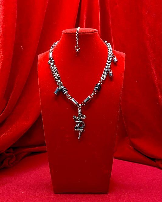 Collar Gótico