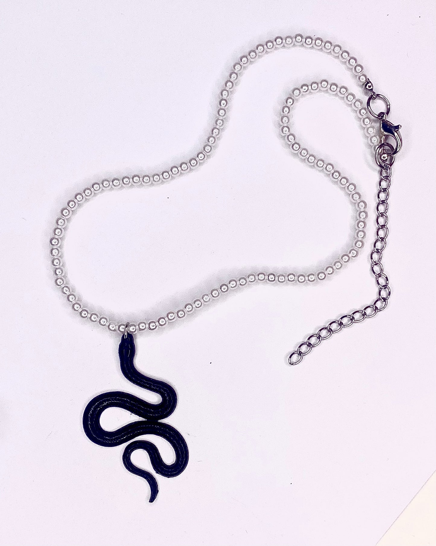 Collar snake pearl