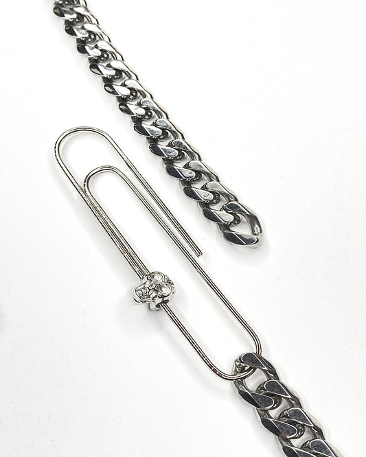 Collar Skull Clip