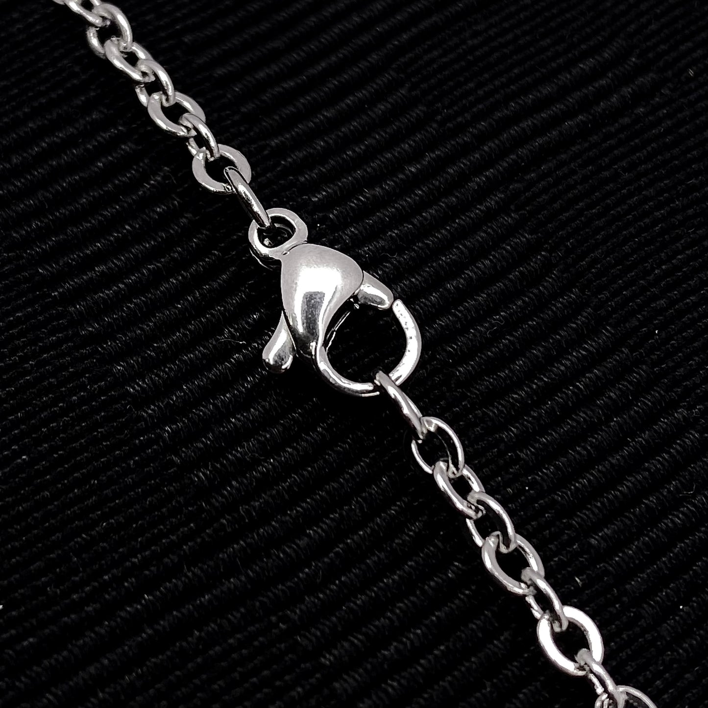 ★COLLAR CON CRUZ★