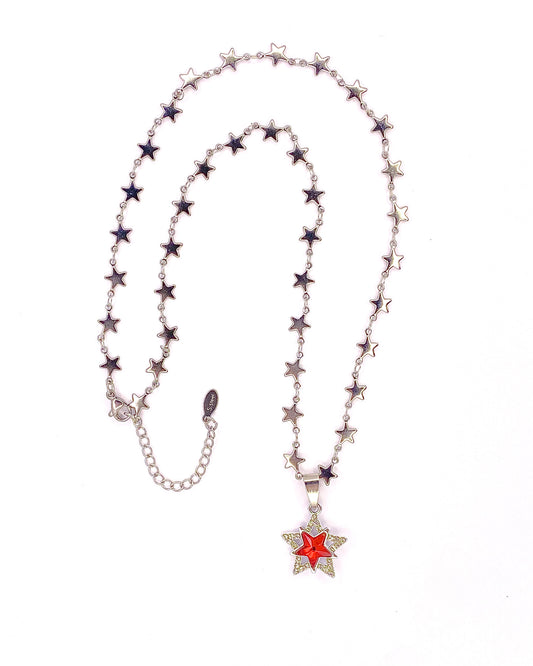 The Star shine Red
