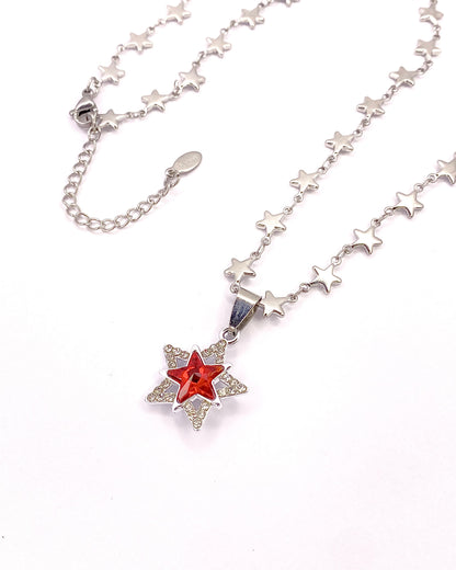 The Star shine Red
